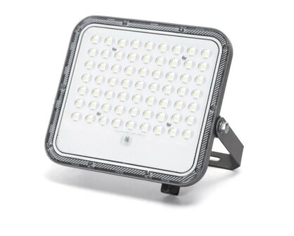 SOLAR LED VERSTRALER RGB+W &amp; DIMBAAR 100W + REMOTE 