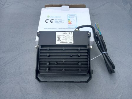 LED VERSTRALER PROSLIM IP66 20W=125W WARM WIT 