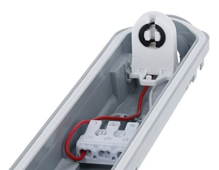 BASIC IP65 LED TL-ARMATUUR ENKEL 120CM 230V T8 G13 