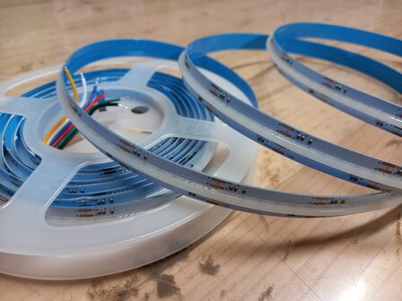 RGB+CCT COB LED STRIP 24V/DC 560LED/M. 15W/M. MULTICOLOR &amp; 2700K-6500K 