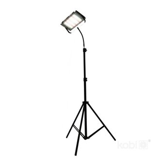 LED KWEEKLAMP STRALER FIRON 230V 45W 3750LM VOLSPECTRUM GROEILAMP