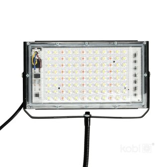 LED KWEEKLAMP STRALER FIRON 230V 45W 3750LM VOLSPECTRUM GROEILAMP