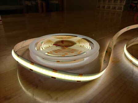 CCT COB LED STRIP IP65 24V/DC 608LED/M. 7W/M. 2700K-6500K