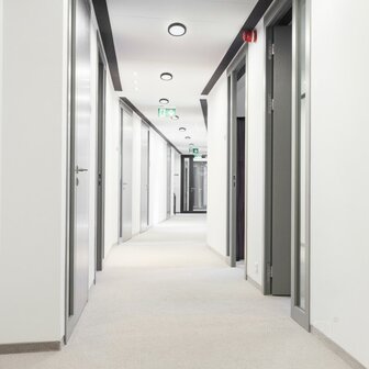 LED PLAFONDLAMP NAIROS SENSOR/REMOTE BLACK IP65 24W 3568LM CCT