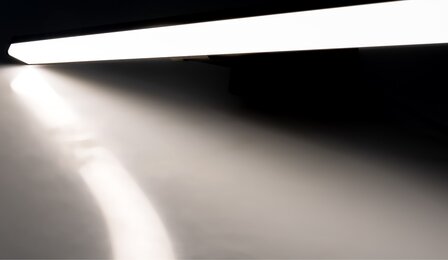 LED BADKAMER SPIEGELLAMP ZWART 40CM IP44 230V 6,2W 4000K 