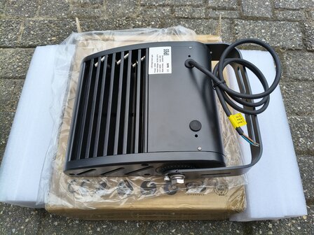 LED Pro Verstraler Schijnwerper Industrieel 100W 4000K IP65