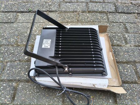 LED Proslim Verstraler Schijnwerper 100W 4000K IP66