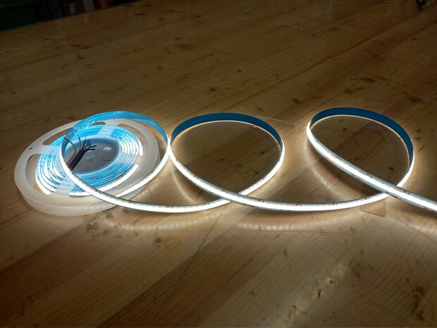 RGB+CCT COB LED STRIP 24V/DC 560LED/M. 15W/M. MULTICOLOR & 2700K-6500K 
