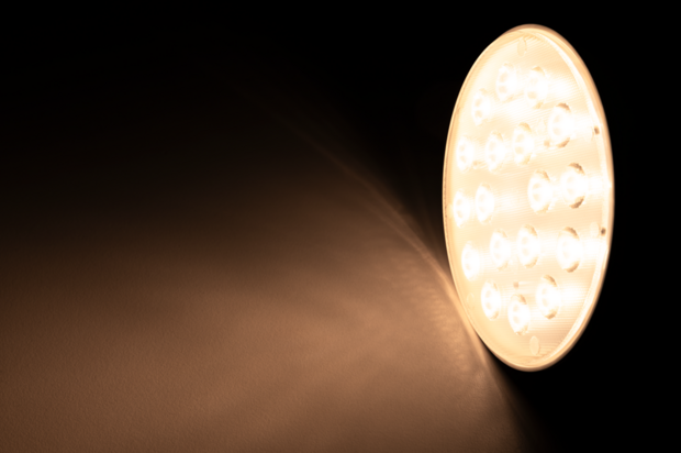 LED PAR38 SPOTLAMP 45&deg; 230V E27 15W=100W 3000K WARM WIT