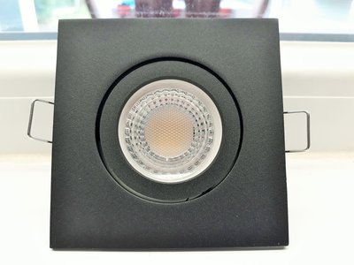 LED INBOUWSPOT ZWART DIMBAAR 3,8W 410LM 2700K