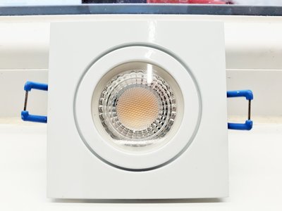 LED INBOUWSPOT IP44 WIT DIMBAAR 3,8W 420LM 4000K